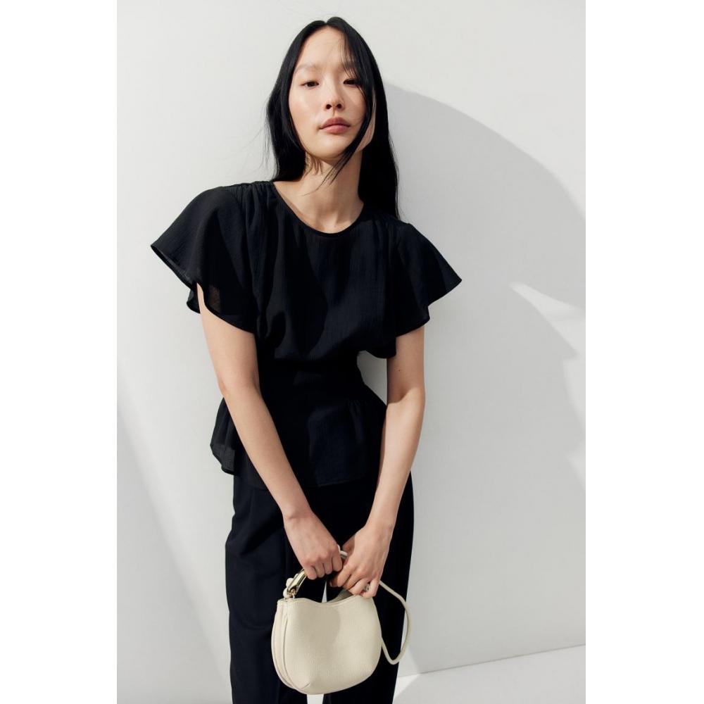 

H M texture blouse black