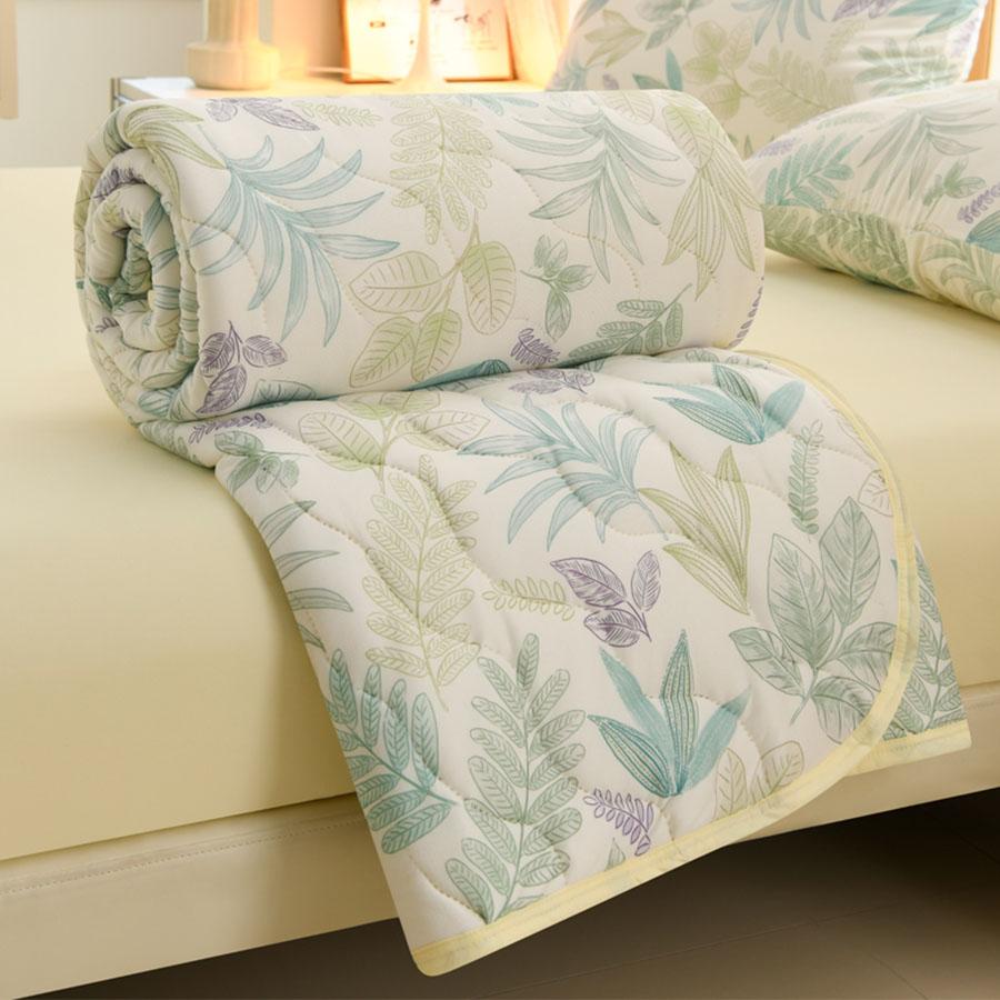 Summer Quilted Quilt, New Floral Single And Double Person Soft, Skin-Friendly, Breathable And Comfortable Air Conditioning Quilt