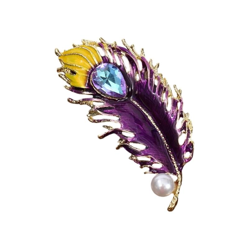 Vintage Style Peacocks Feather Brooch With Shimmering Rhinestones For Formal Event Fashion Clothing Accessories