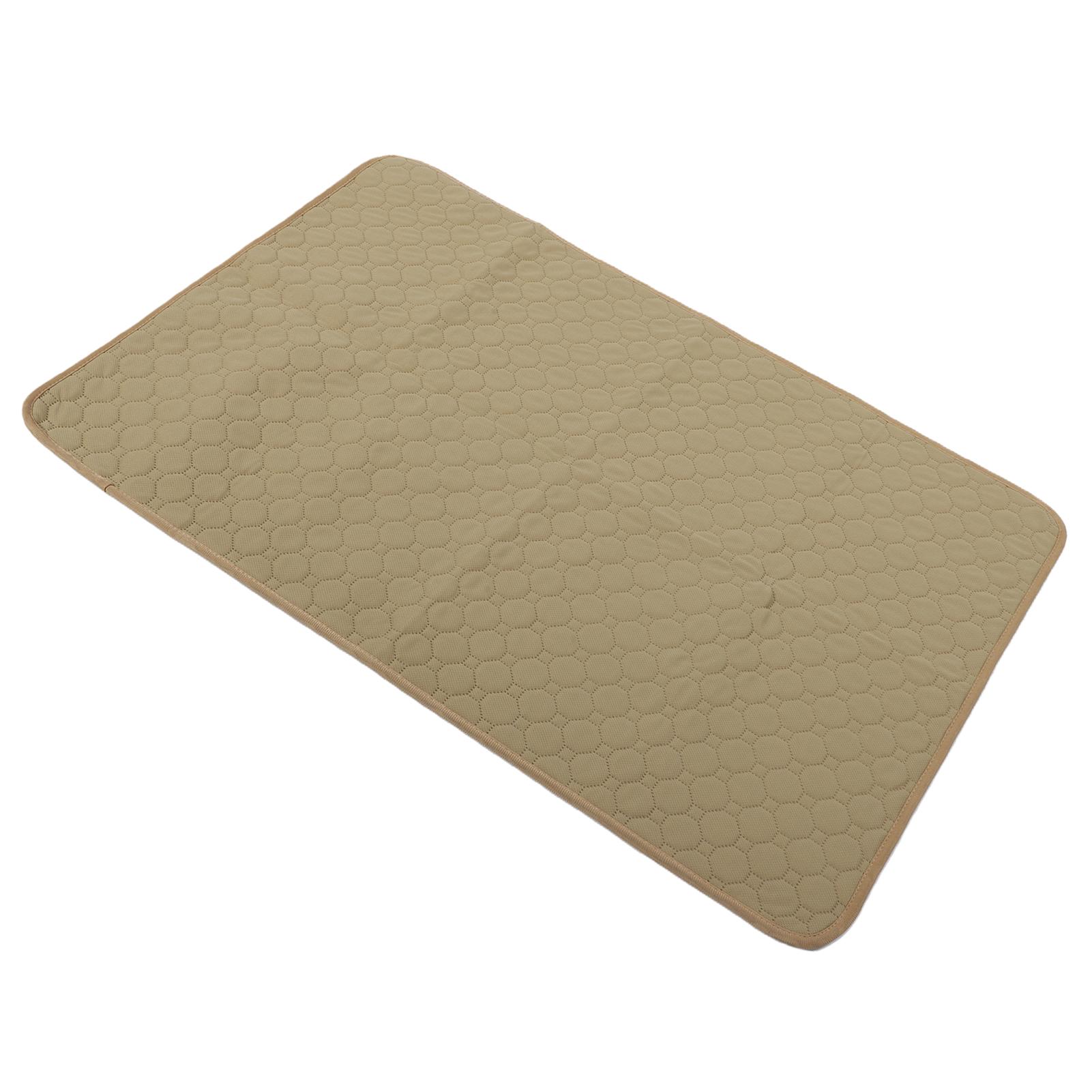 

Washable Dog Pee Pad 4 Layer Anti age Tearproof Absorbent Reusable Puppy Training Pad for Indoor Floor Car Travel