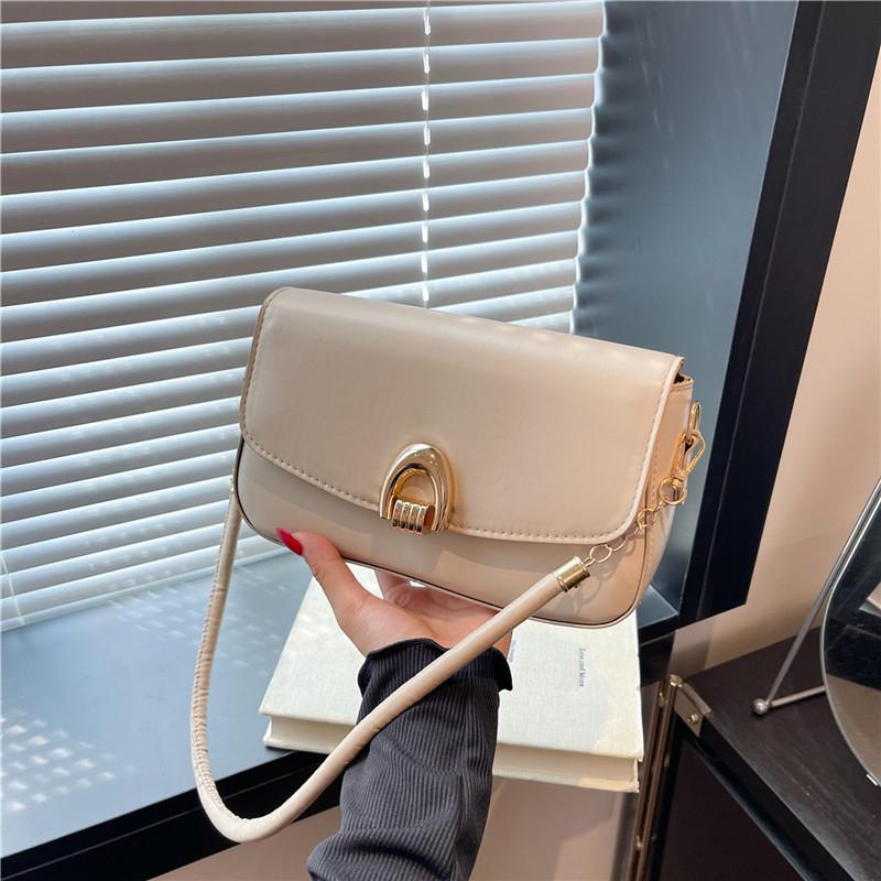Textured Women's Messenger Bag 2025 New Retro Underarm Shoulder Bag Trendy Fashion Trend Commuter Small Square Bag