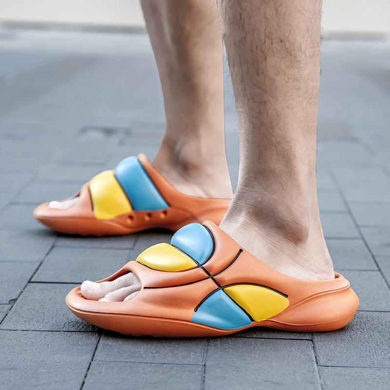 FashionMen Trend Slippers Summer EVA Soft Bottom Light Beach Shoes Male Suitable Outdoor Slipper Adult Non-Slip Flip Flop Men Slippers