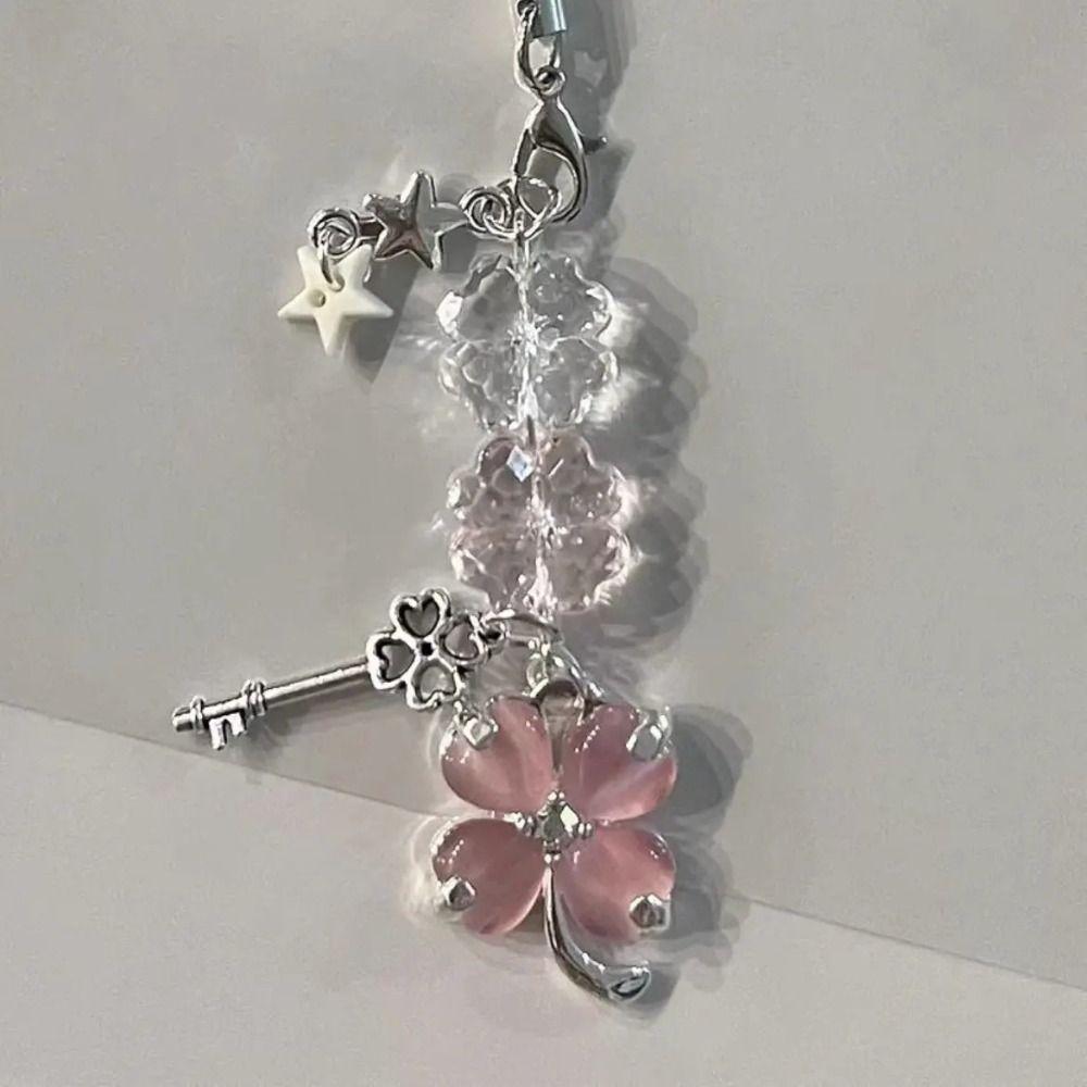Four Leaf Beaded Phone Chain Y2K Trendy Leaf Clovers Pendant  Hanging Ornamnet