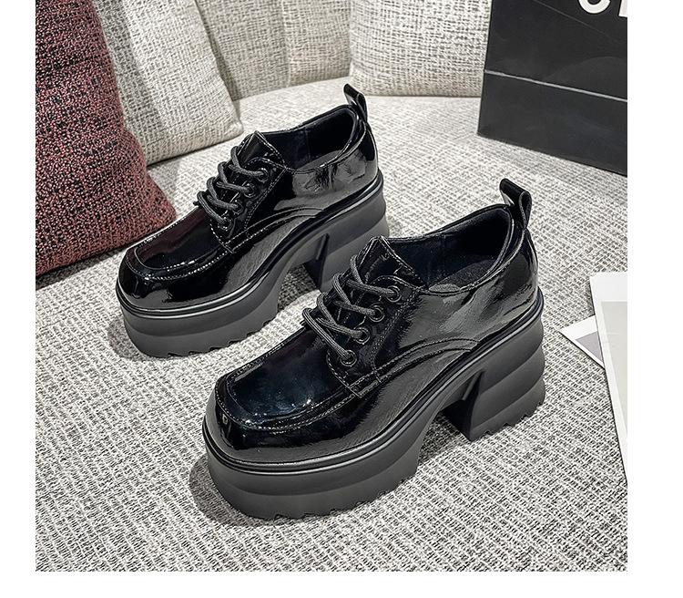 Женские новые маленькие кожаные туфли на шнуровке на платформе на небольшом высоком каблуке с внутренней танкеткой 33 чёрный 4369₽
