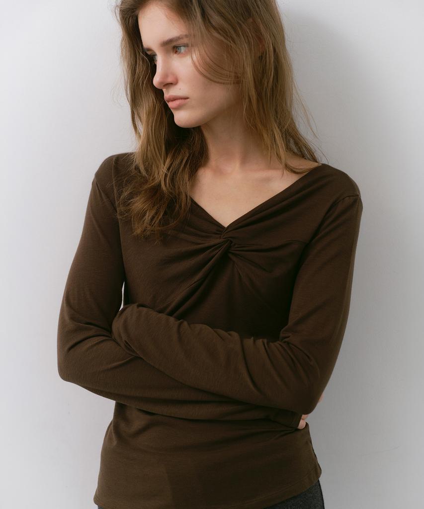CACELE Soft Twist Long Sleeve T-Shirt, Brown