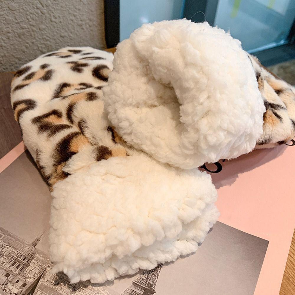 Halter Design Plush Gloves Cow Printed Christmas Mittens Autumn Gloves  Outdoor Activities