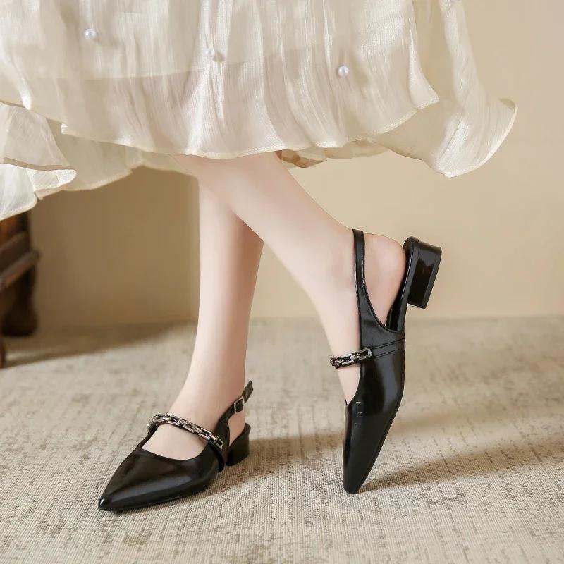 Fashion Summer Hot Selling Women's Shoes 2024 High Quality Pointed Toe Shallow Mouth Solid Color Metal Decoration Women's Toe Sandals