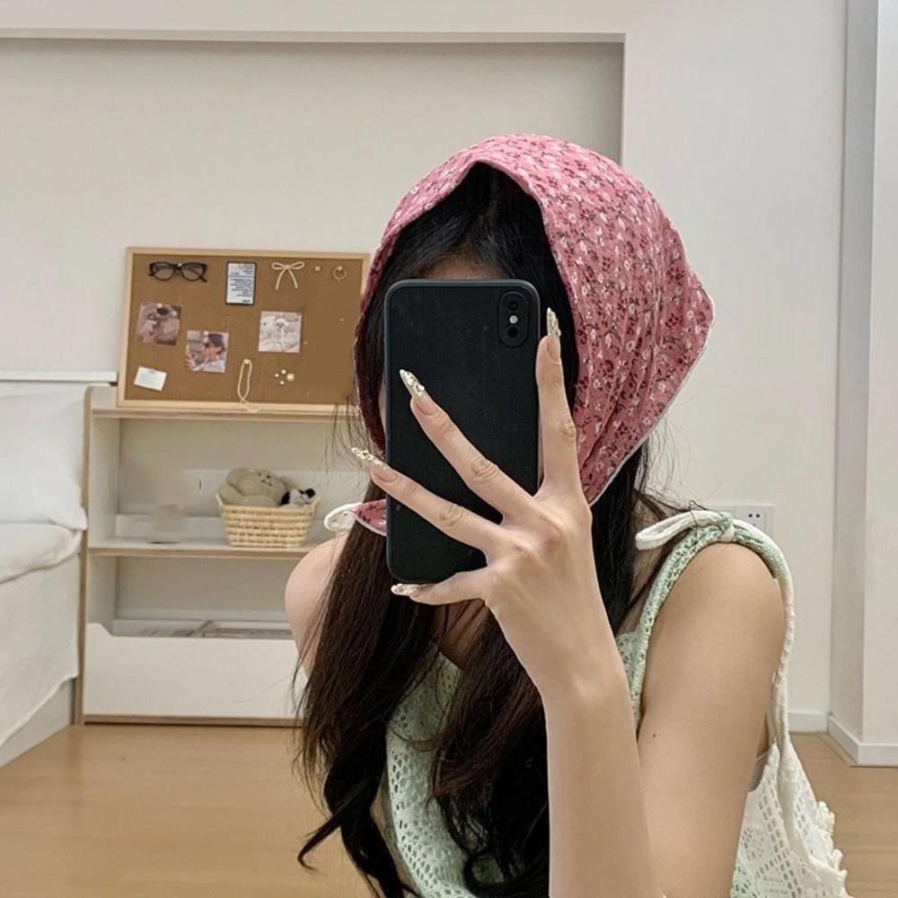 Sunscreen Small Square Scarf Hair Band Printed Silk Scarf Retro Flower Print Scarves  Daily