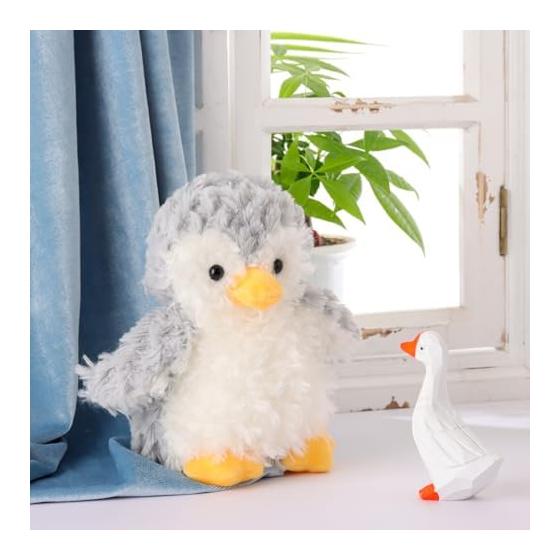 Apricot Lamb Gray Plush Penguin Stuffed Toy, Soft and Cute, Fluffy Gray Penguin 20cm Suitable for Boys and Girls