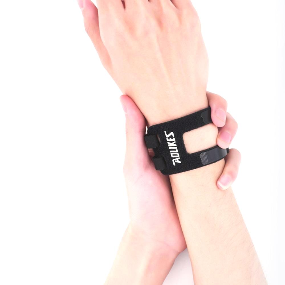 

AOLIKES 1531 1Pc Sports Wrist Support Strap for Fitness TFCC Protection Compression Wrist Wrap A