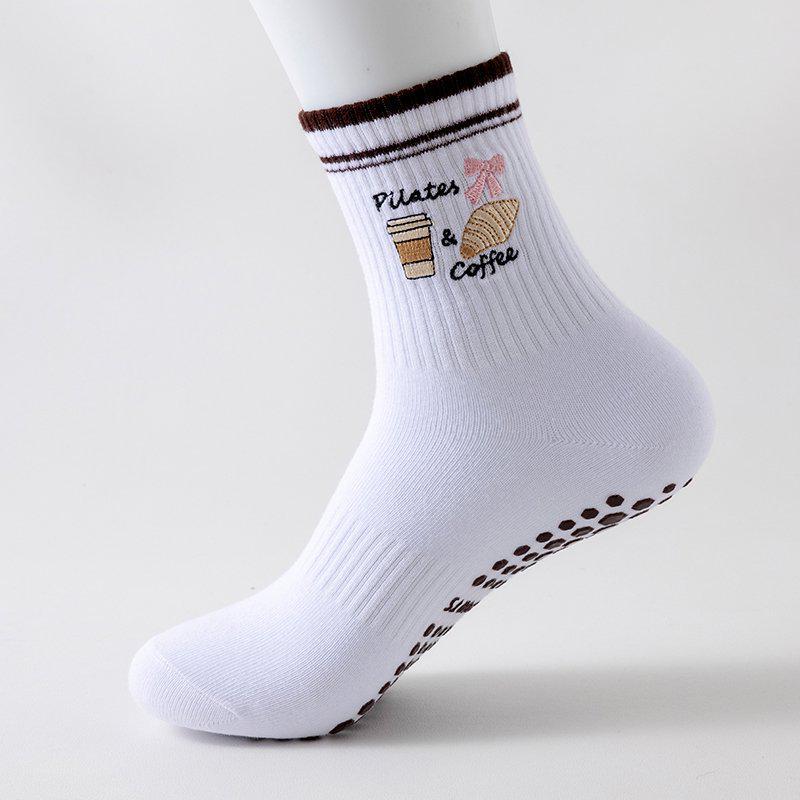 Women's Non-Slip Wear-Resistant Yoga Socks, Mid-Calf Embroidered Five-Toe Sport Socks for Dance and Indoor Fitness