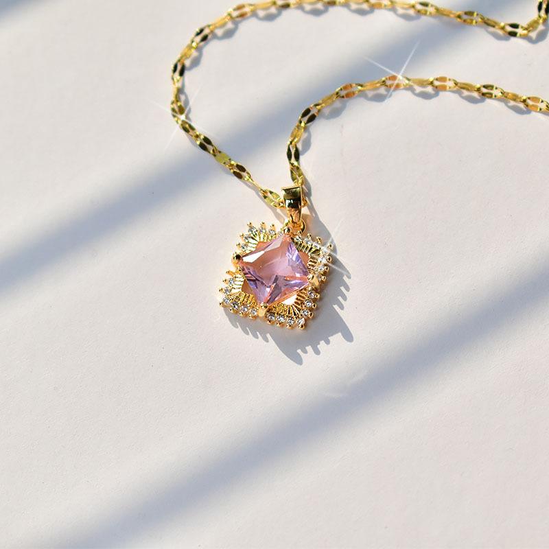 

Square Pink Zirconium Necklace Women S Simple Temperament Zircon Pendant