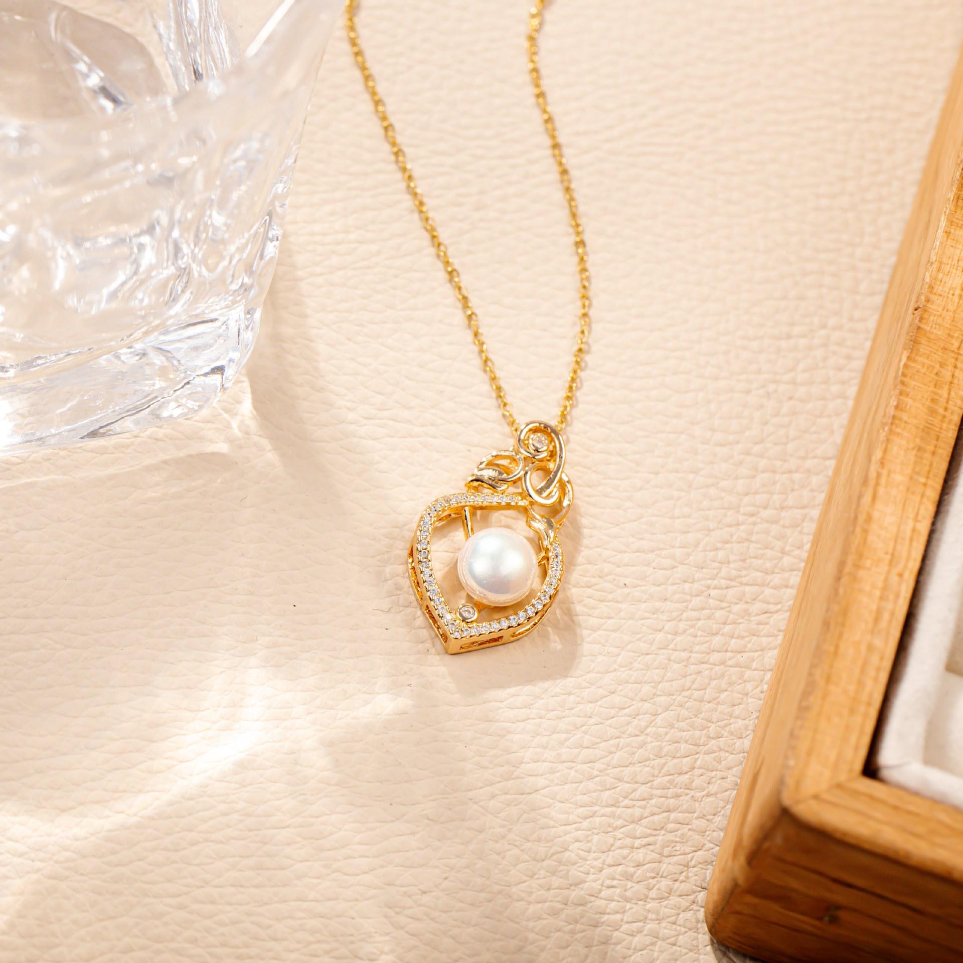 2024 High-End Korean & Japanese Pearl Zircon Clavicle Necklace - Elegant Evening Gown Accessory