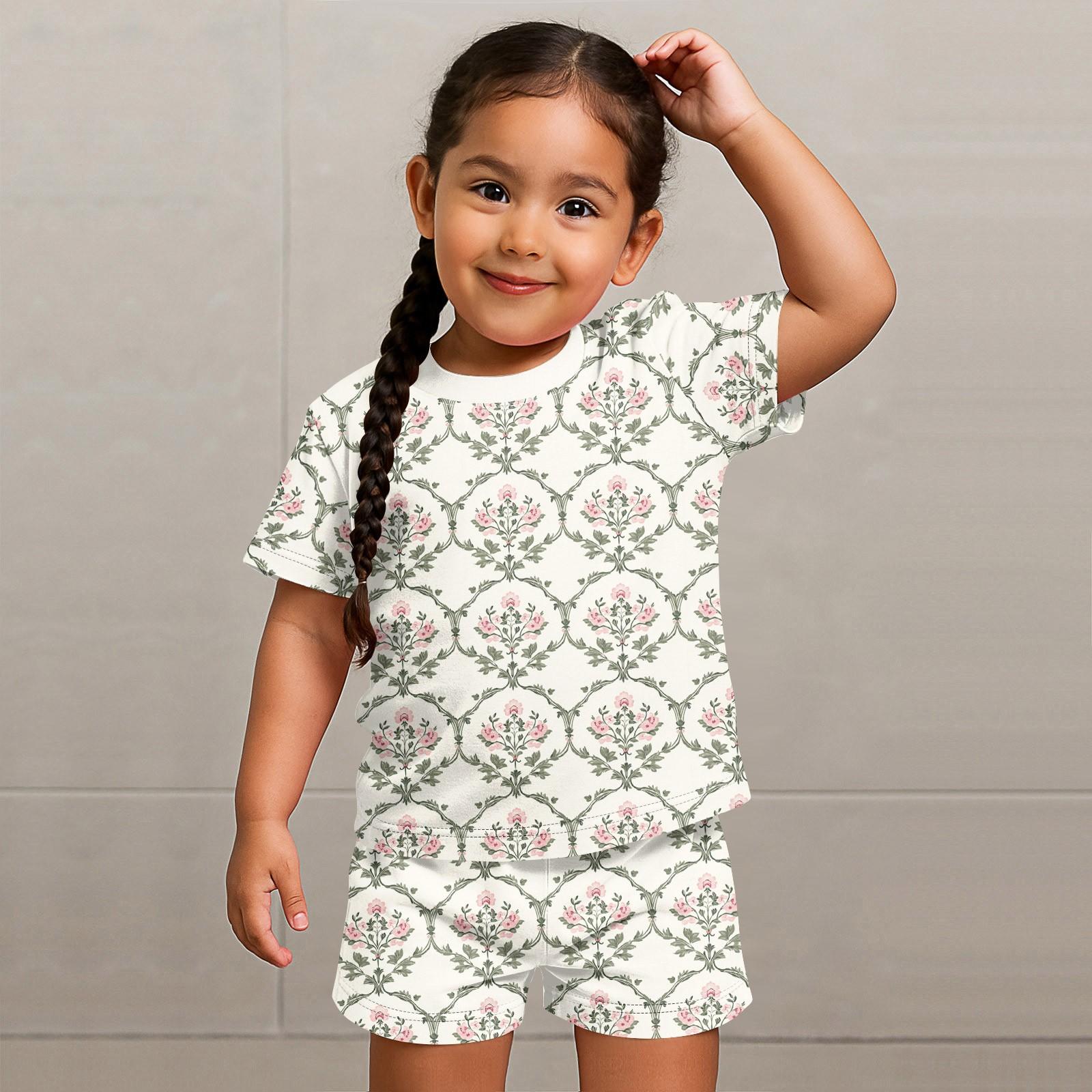 

Детский патриотический наряд - комплект из 2 предметов: короткий рукав и шорты для мальчика и девочки 90 белый