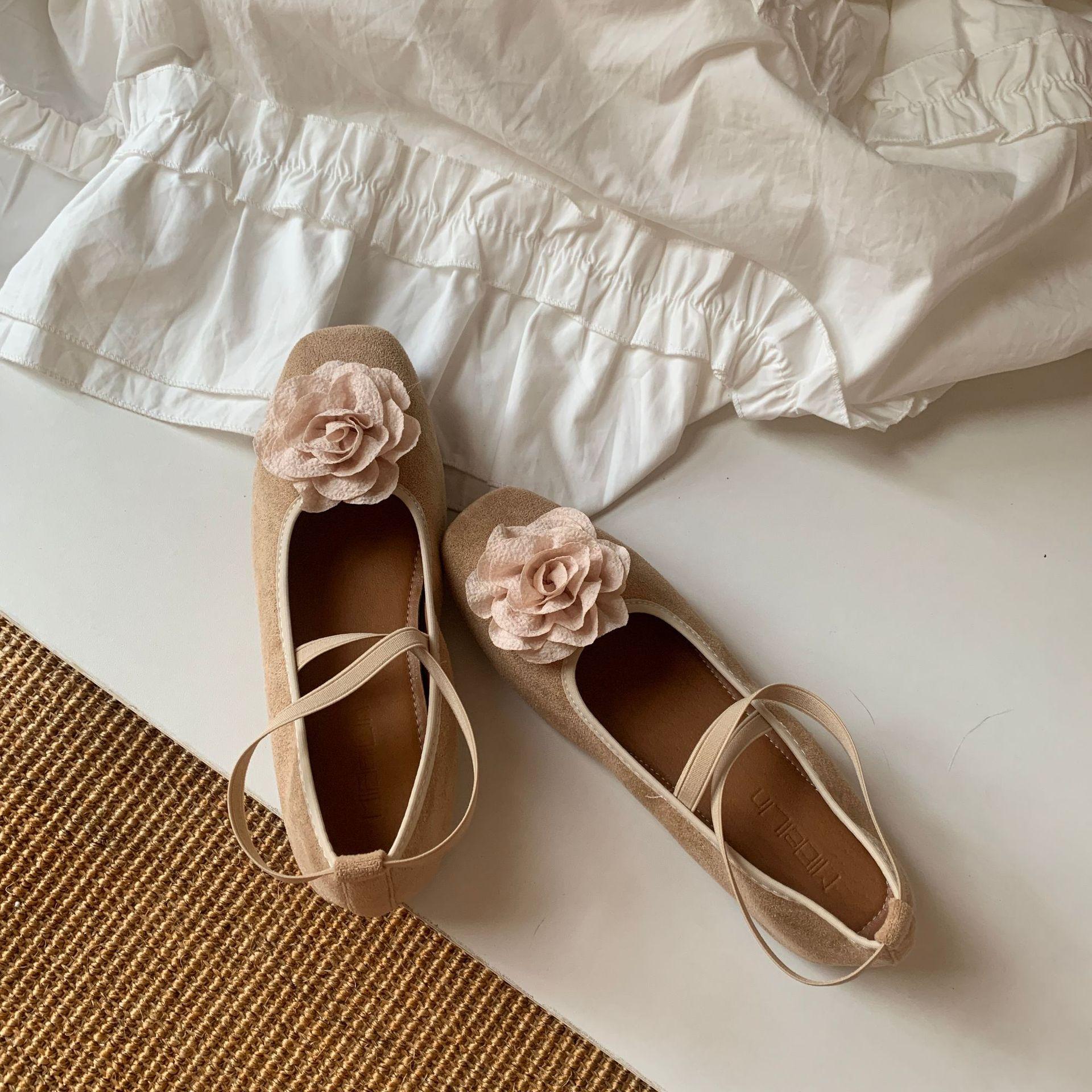 

Small inner height increase camellia ballet shoes single shoes women s versatile Mary Jane 2025 spring/summer 39