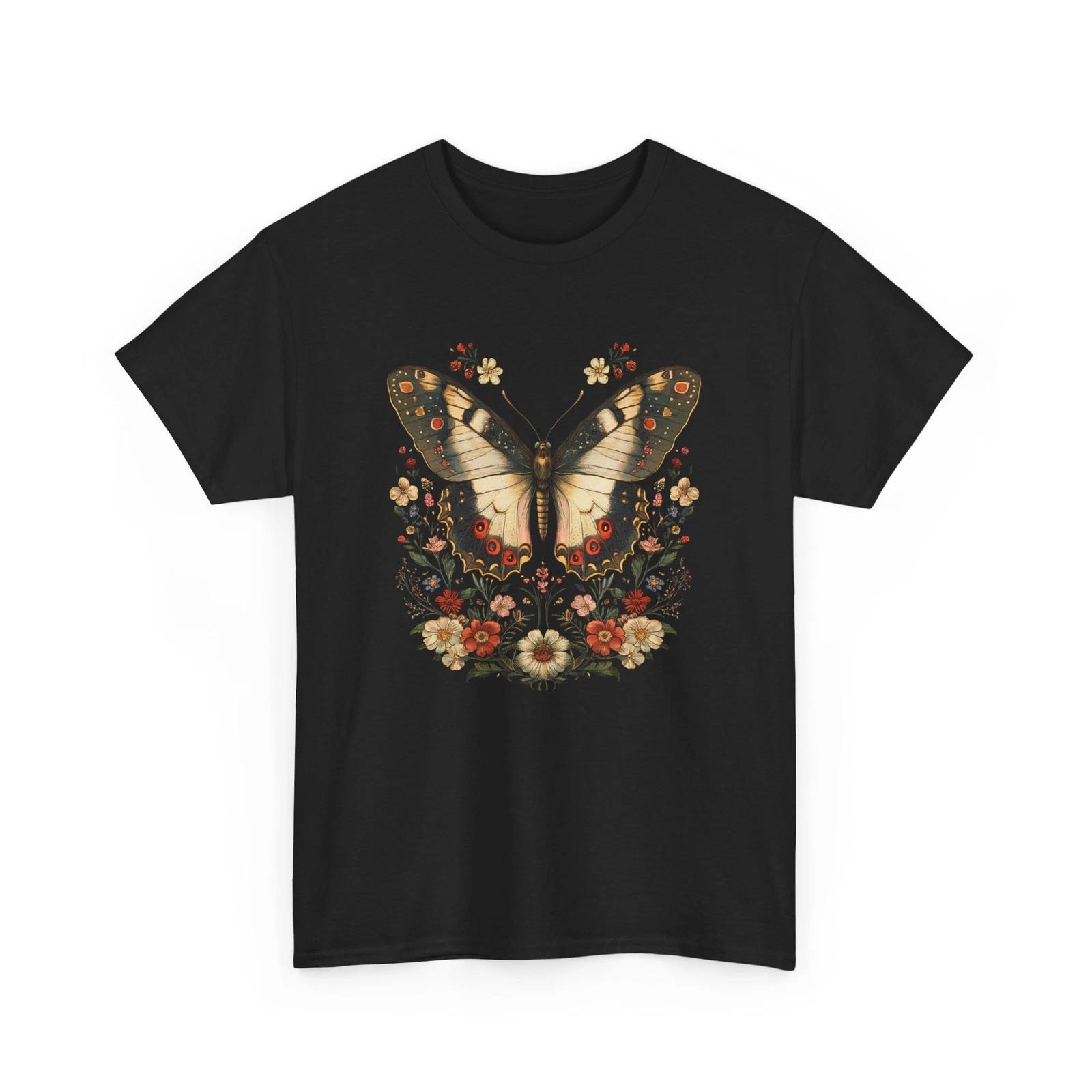 Boho Butterfly Graphic Tee Women’s Trendy Aesthetic Oversized Vintage Shirt L