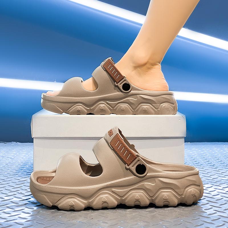 New Men's Sandals Big Size Thick-soled Lightweight Slippers Men's Fashionable Casual Sports Sandals Breathable Beach Shoes Men