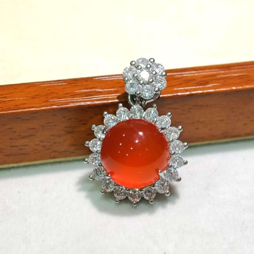 Natural Green Agate Round Pendant Sweater Chain Gold Inlaid Buddha Gong Long Brand Eight Treasures Lotus Chalcedony Hanging