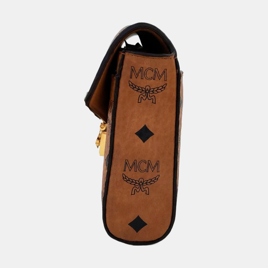 [Pre-Owned] Millie Visetos Classic Monogram Print Light Trendy Cool Girl Flap Chain Crossbody Bag Medium - Very Good #1XDIEXZ