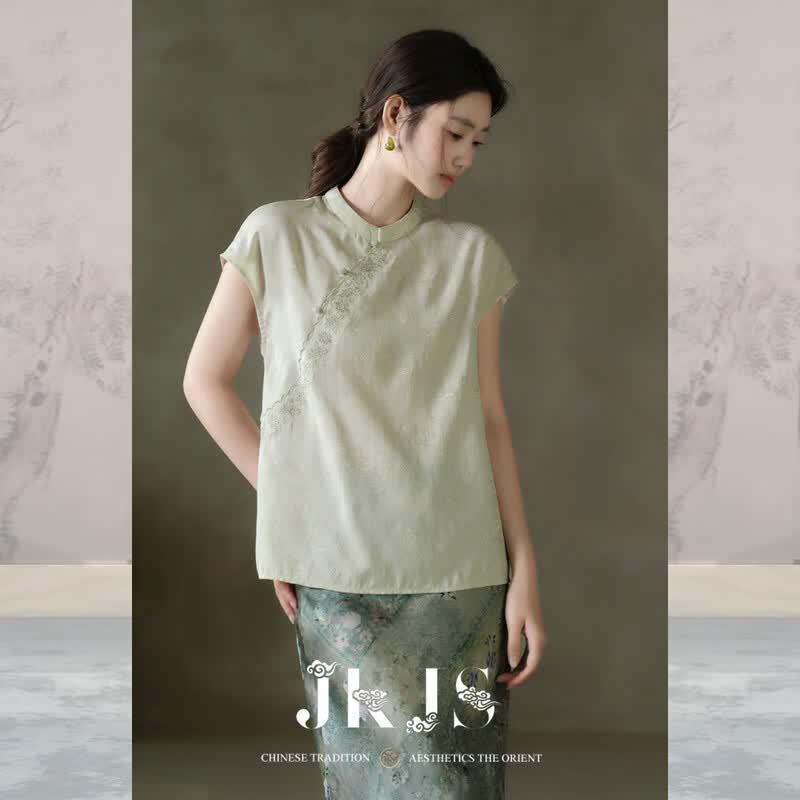Chinese Style Embroidered Women's T-Shirt