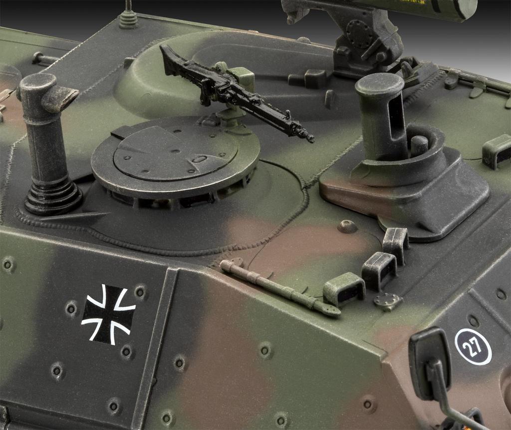 Revell West German Jagwar I Tank Destroyer Plastic Model Kit 03353 1/35 Missile-equipped