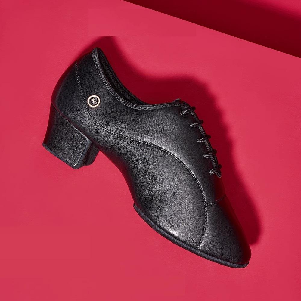 Dance Belle Men's Professional Children's Latin Dance Shoes Boys Soft Leather Competition Special Dance Shoes Sneakers