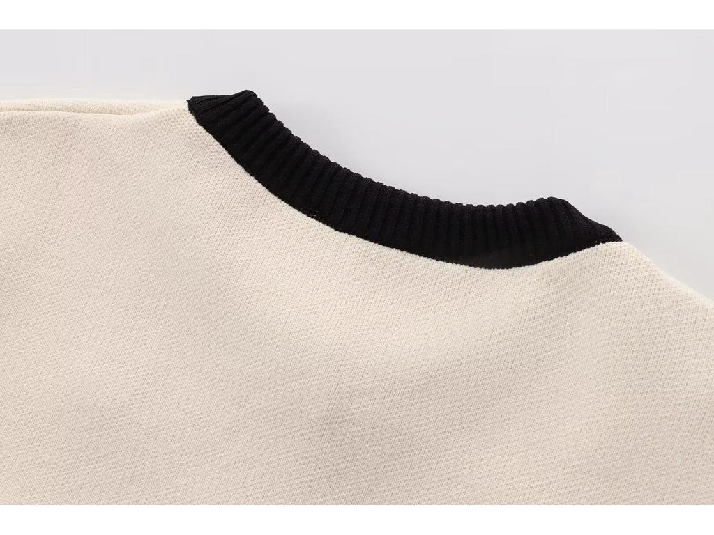 Women's European/American Color Block Knit Top, Round Neck, Short Sleeve, Autumn Collection.