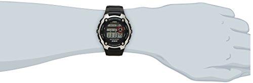 Casio SPORTS GEAR Wristwatch Black Men's WV-M200-1AJF