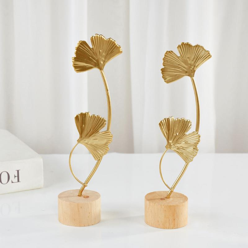 Gold Iron Ginkgo Leaf Ornament for Wedding Party Table Decoration Home Garden Living Room Metal Crafts Tropical Leaves Gift