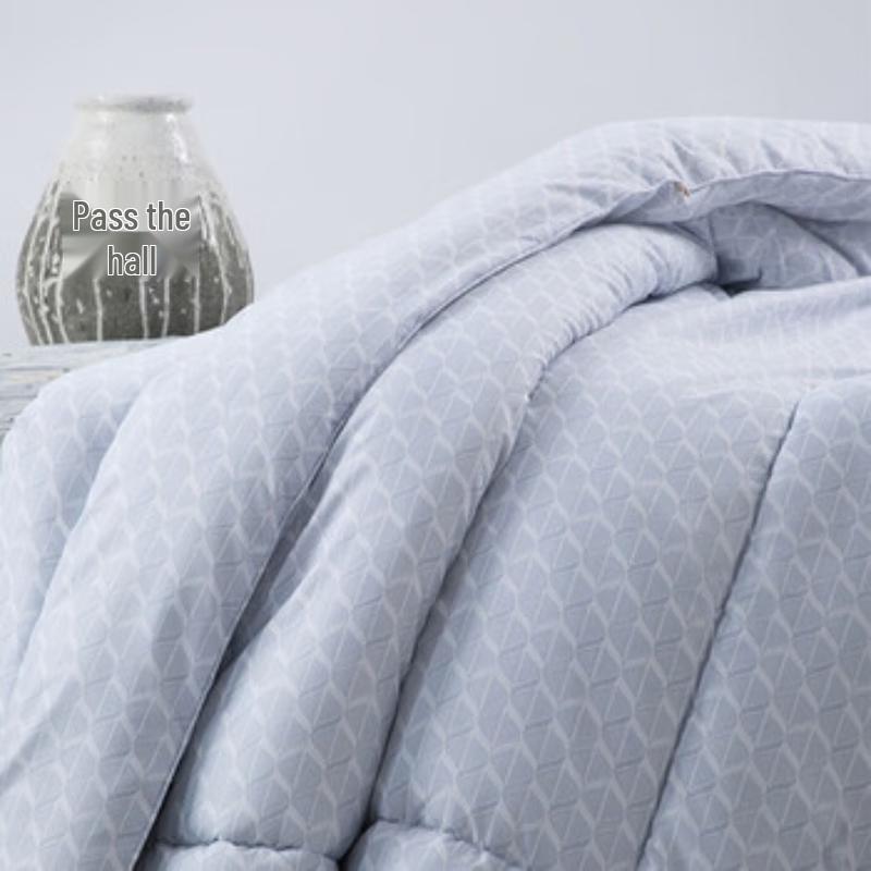 Mercury Home Textiles Timeless Whisper Antibacterial All-Season Seven-Hole Quilt