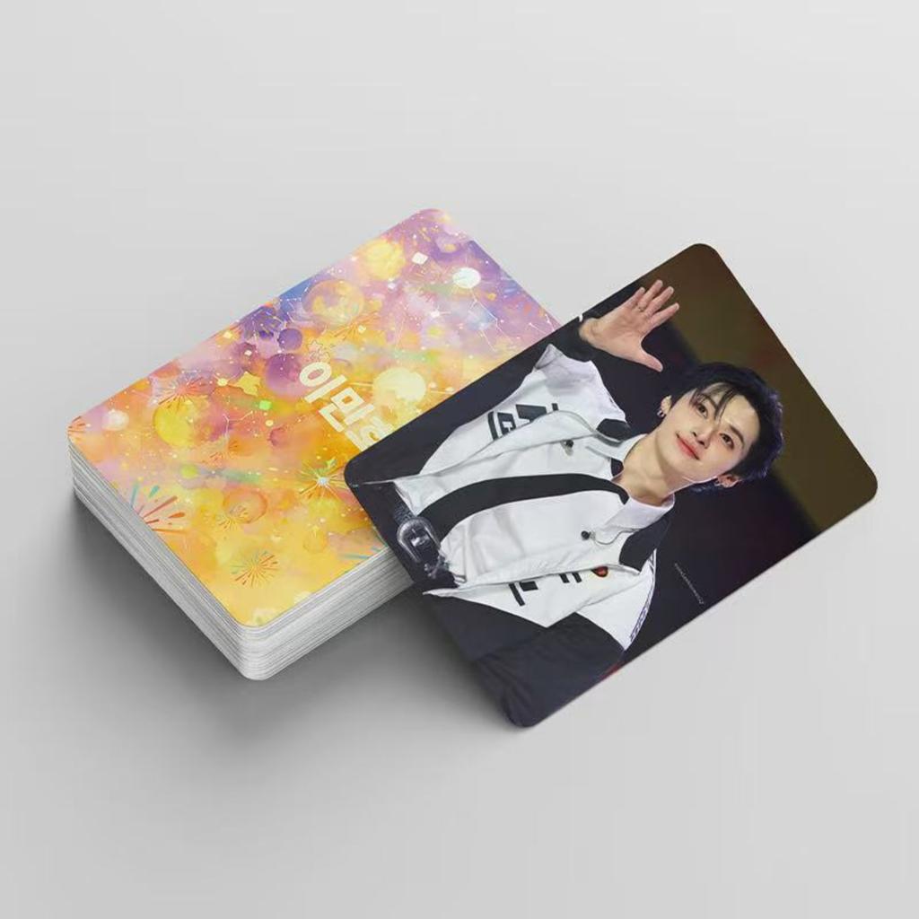 55 de Fotocarte Mici cu Vedete, Produse și Cărți Colecționabile LOMO.