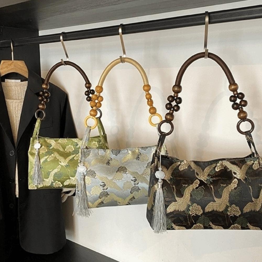Versatile Single Embroidered Shoulder Bags Hasp Sewing Thread Vintage Chinese Style Handbags Tassel Decoration Classic Design