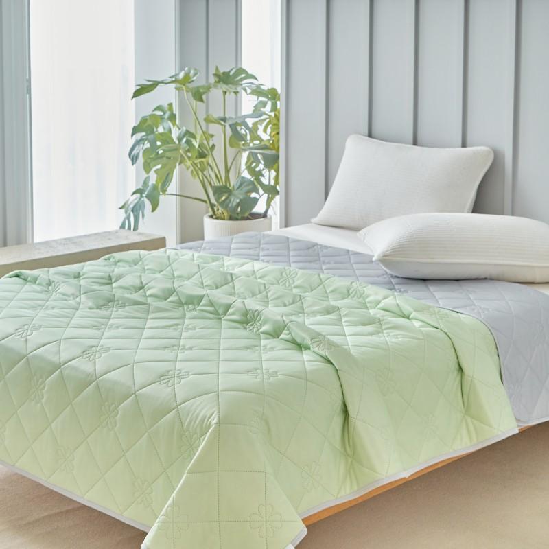 Lightweight Cool Quilt For Hot Sleepers Summer Cooling Blanket Smooth Double Side Cold Bedspred Comforter