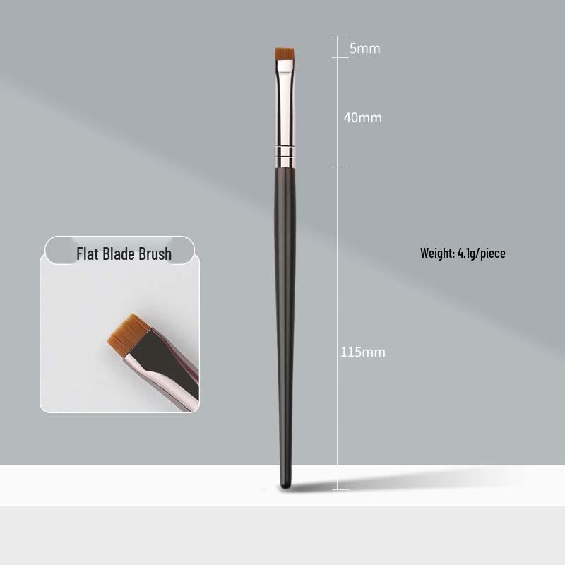 Five-Piece Wooden Handle Eye Detail Brush Set: Precision Eyeshadow, Eyeliner, Under-Eye Brushes