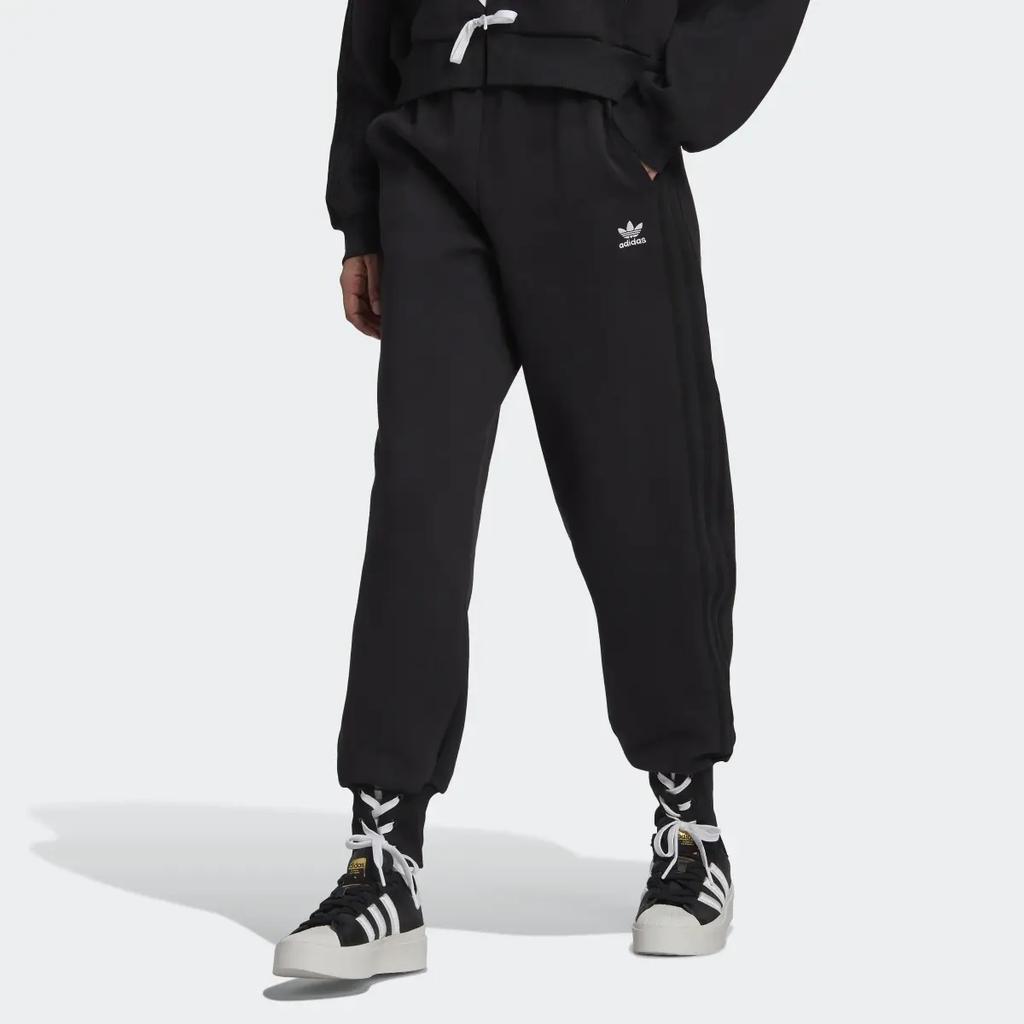adidas Originals Trefoil Logo Print Elastic Waist Cuffed Pants Women Pants Black HK5064