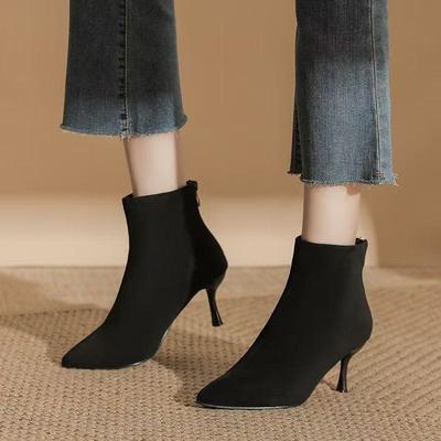 Botas femininas de veludo de ponta com salto fino e bico fino para outono e inverno, botas femininas pretas de camurça com temperamento, elásticas e finas de salto alto
