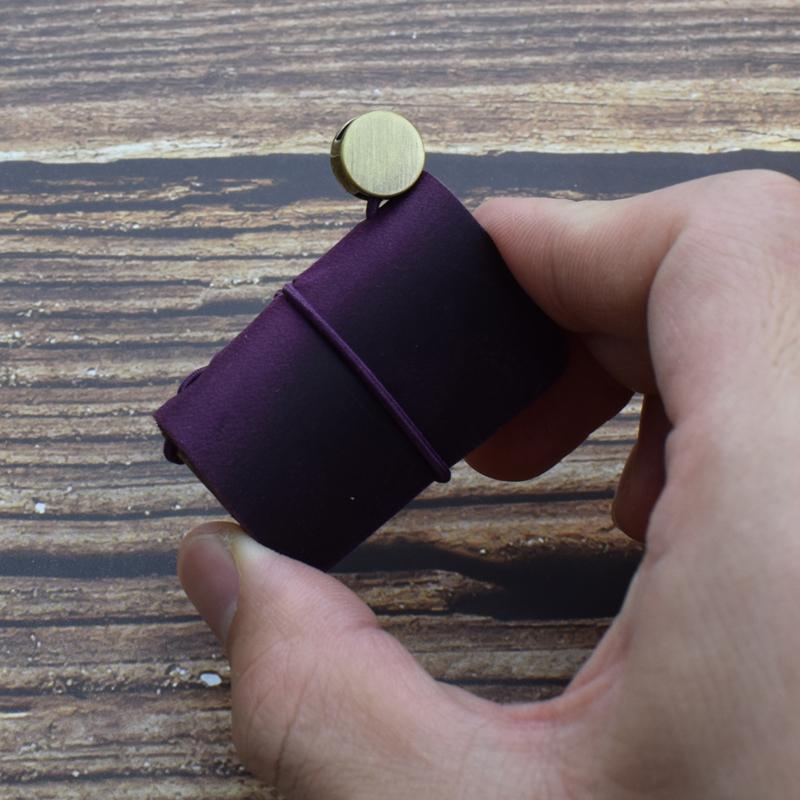 1 stück Kleines Leder-Notizbuch Taschenbuch Skizzenbuch Mini Vintage Retro Niedlich Kawaii Tragbarer Tagesplaner Organizer Reisebedarf