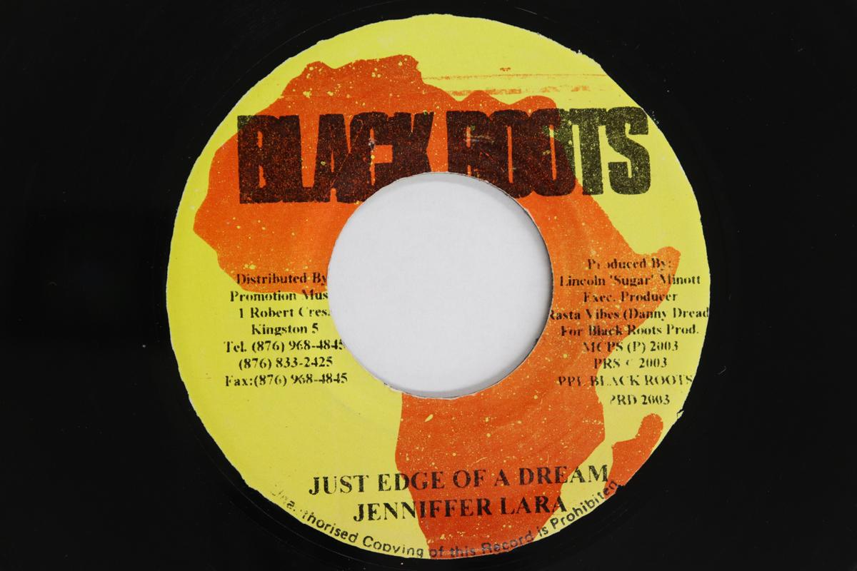 

7inch Record JENNIFER LARA - Just Edge of A Dream BR006 Black Roots 2003 Jamaica Reggae, Ska & Dub Used