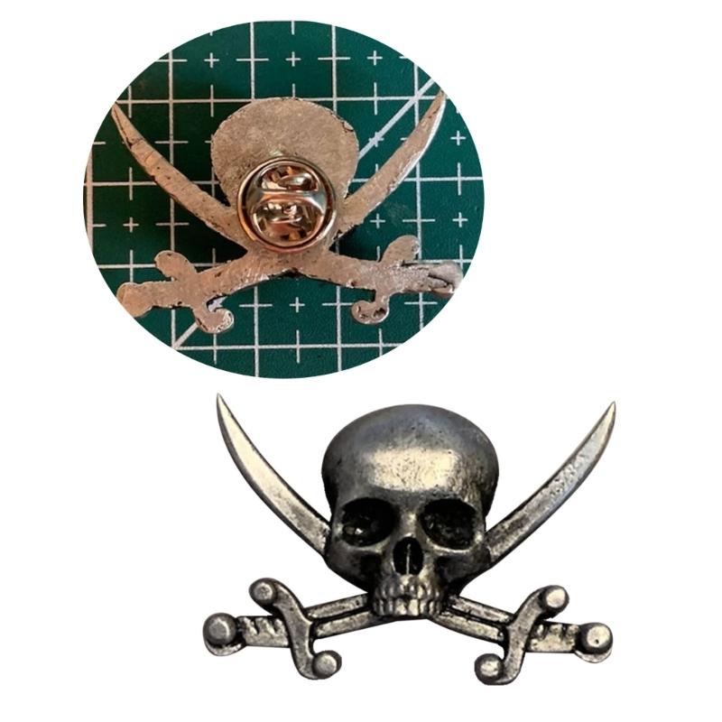 Retro Skull Daggers Cross Sword Brooch Gothic Horror Skeleton Badge Lapel Pins Statement Metal Brooches Gift for Boys