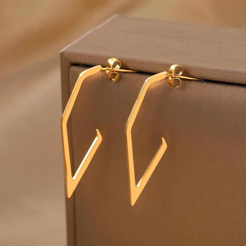 Stainless Steel Earrings Geometric Irregular Personality Design Korean Fashion Stud Earrings For Women Zircon Banquet Gifts New