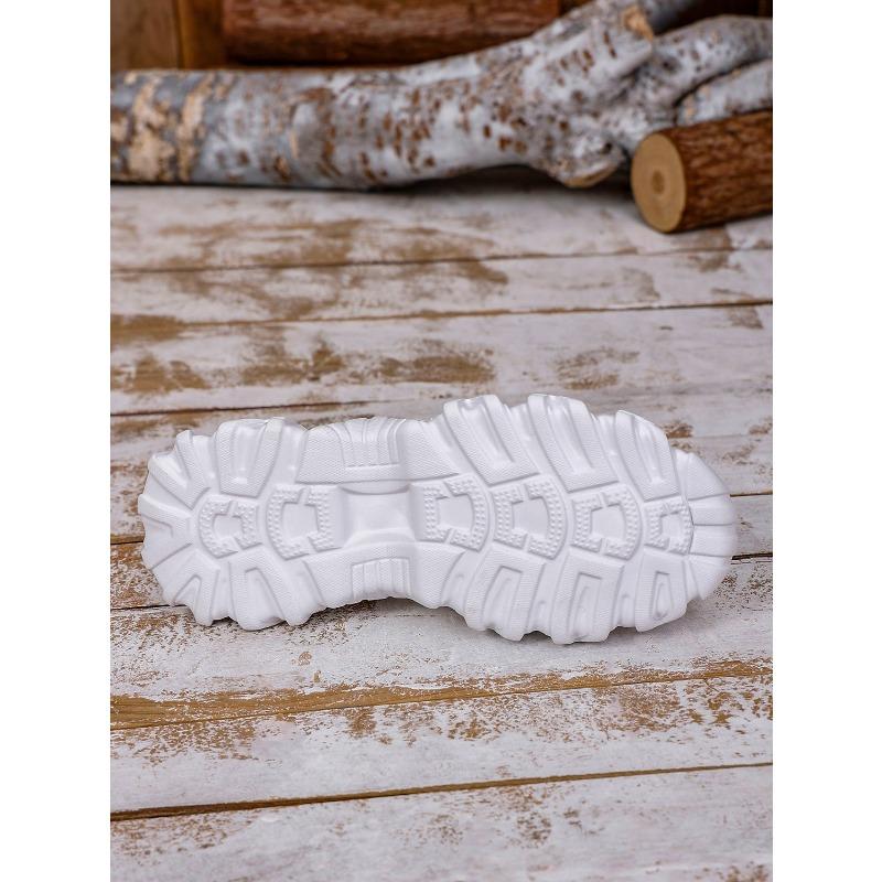 Plus-size Sneakers, Breathable Fly-knitted Socks, and Slip-ons