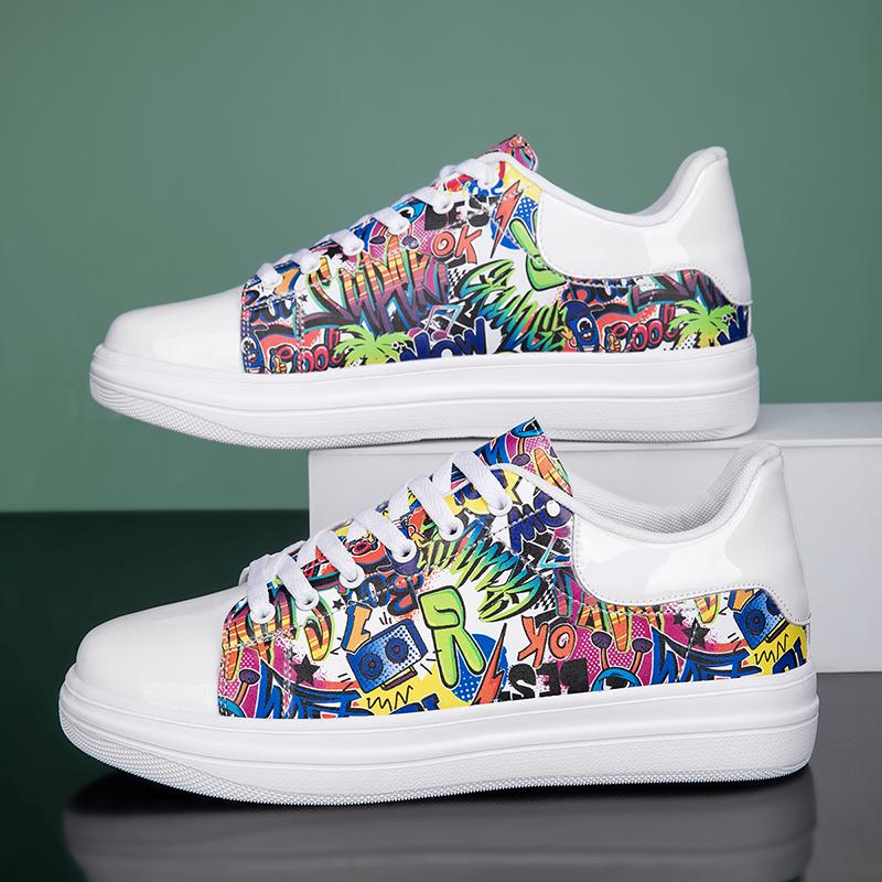 

Мужская спортивная обувь, повседневная обувь золотистого цвета, кроссовки для скейтборда с принтом граффити для студентов, большие размеры EU: 48 белый