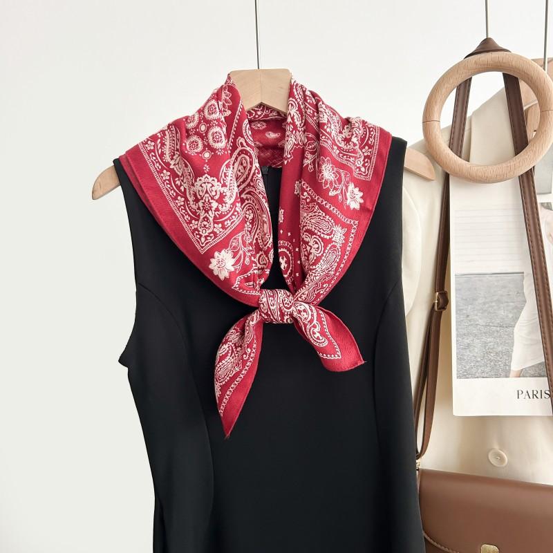 New High-grade Silk-wool Texture 71 Square Scarf, Soft and Skin-friendly Small Scarf, Women's Decorative Double-sided Printed Silk Scarf