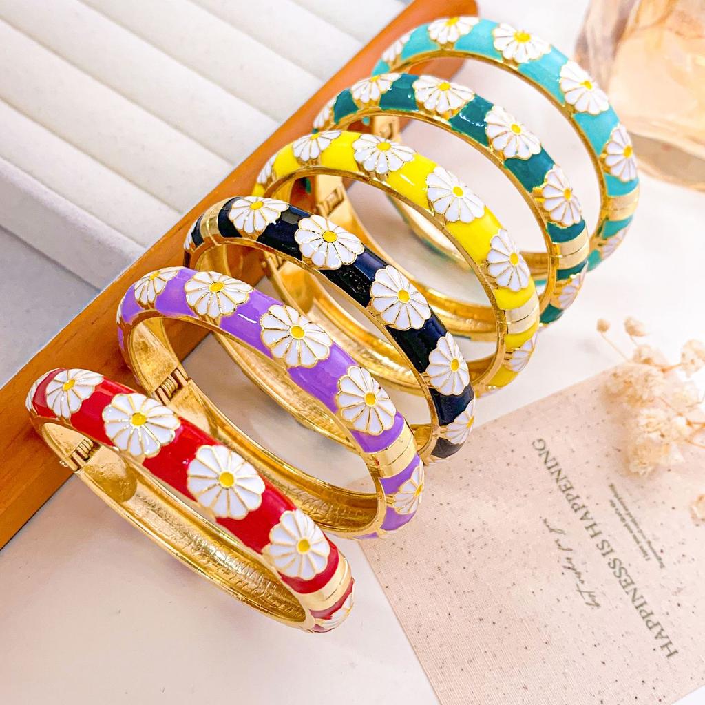 Bracelet Fashion Enamel Color Small Daisy Bracelet Simple Retro Small Fresh Do Not Fade Hot Selling Open Bracelet Accessories
