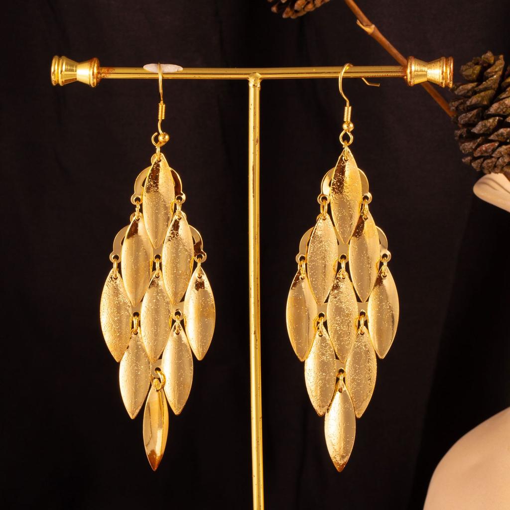 Personalized Indian Baroque Retro Wind Willow Leaf Long Women'S Earrings Hollow Love Multi-Layer Fringed Earrings
