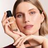 Oriflame Giordani Gold Langanhaltende Mineral Foundation LSF 20 - Porcelain Warm 30 ml