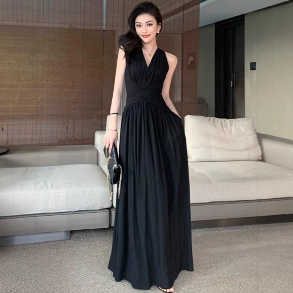 French White Sleeveless Neck V-neck Dress for Women's Summer New Beautiful Waist and Thin Big Swing Dress