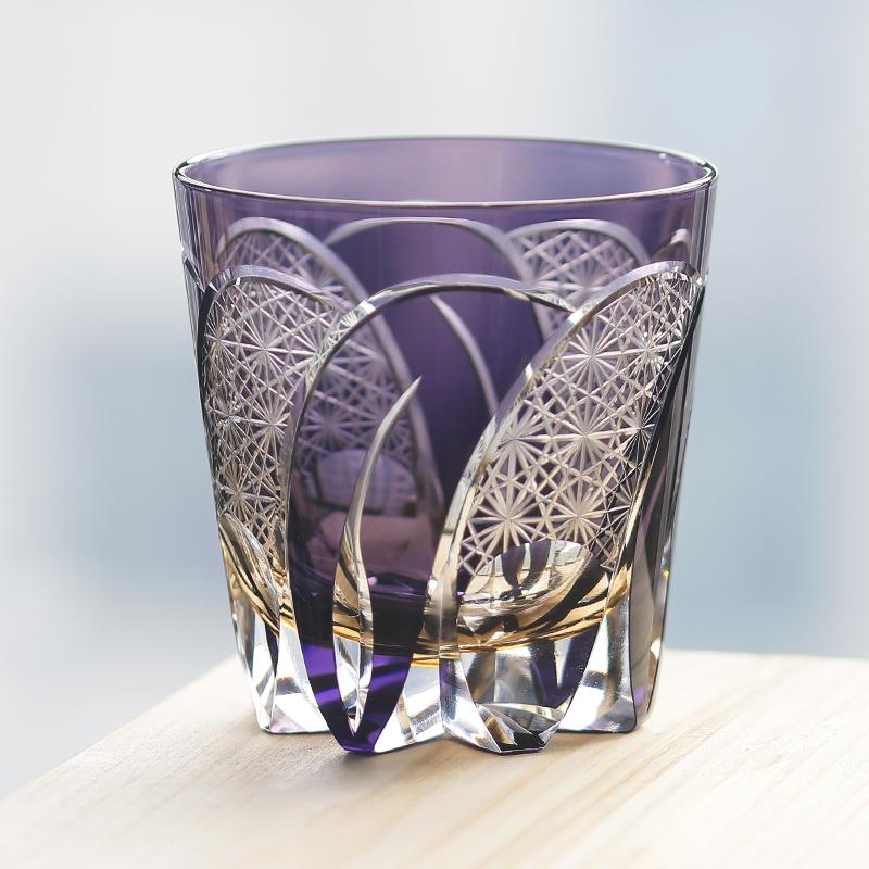 320 ml Handcrafted Black Whiskey Glass Tumbler Edo Kiriko Cut Ambition Design Barware for Gift