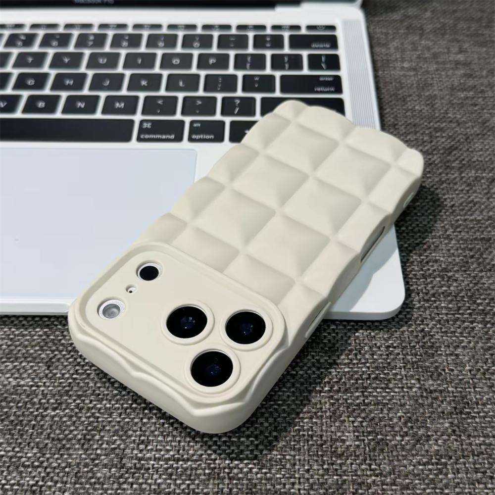 

3D Chequer Plaid TPU Phone Case For iPhone 17 16 15 14 13 Pro Max Air Matte Fashion Shockproof Soft Silicone Phone Back Cover iPhone17