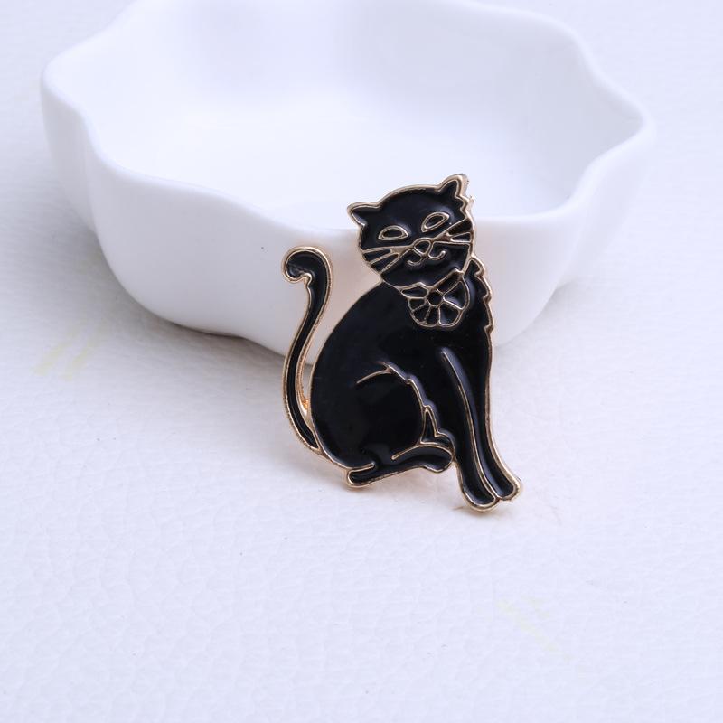 

Японская девушка Сердце Милая капающая масляная модная универсальная простая брошь чёрный